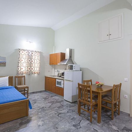 Remvi Hotel - Apartments Stoupa Exterior photo