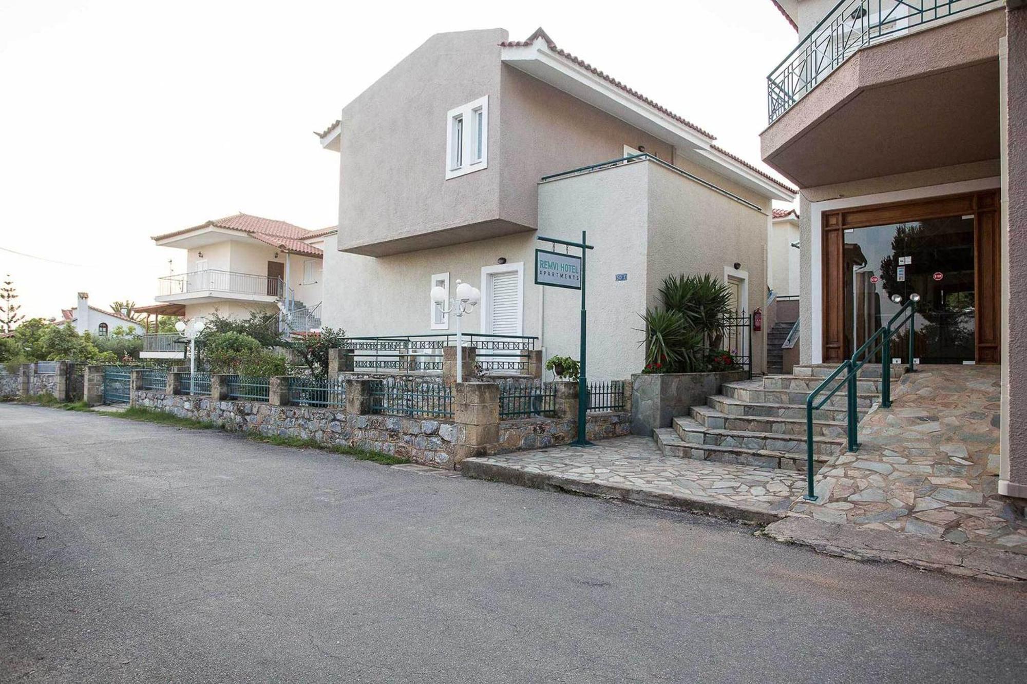 Remvi Hotel - Apartments Stoupa Exterior photo