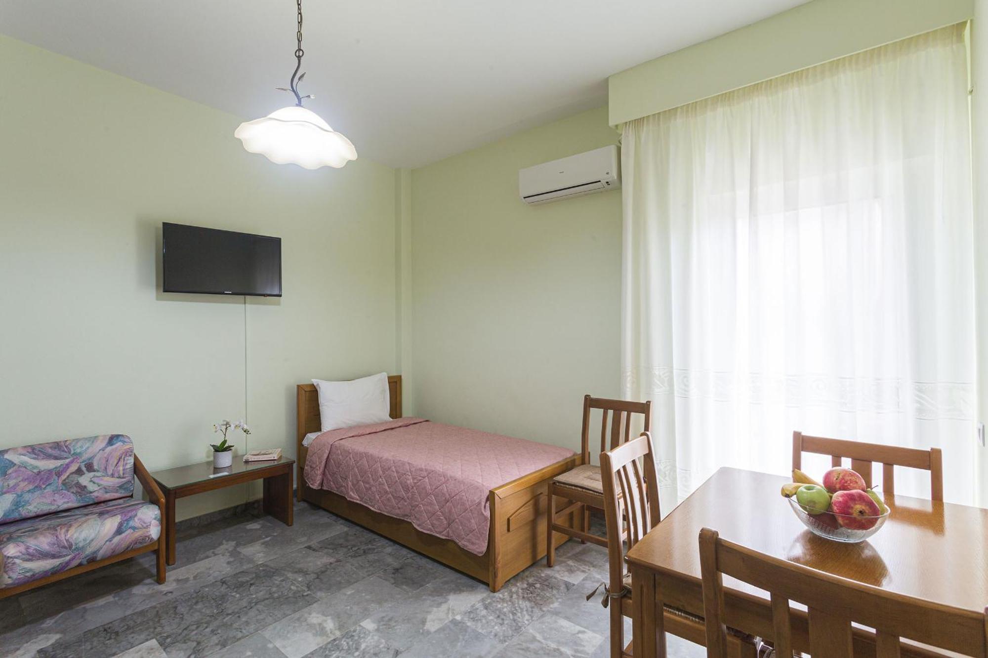 Remvi Hotel - Apartments Stoupa Room photo